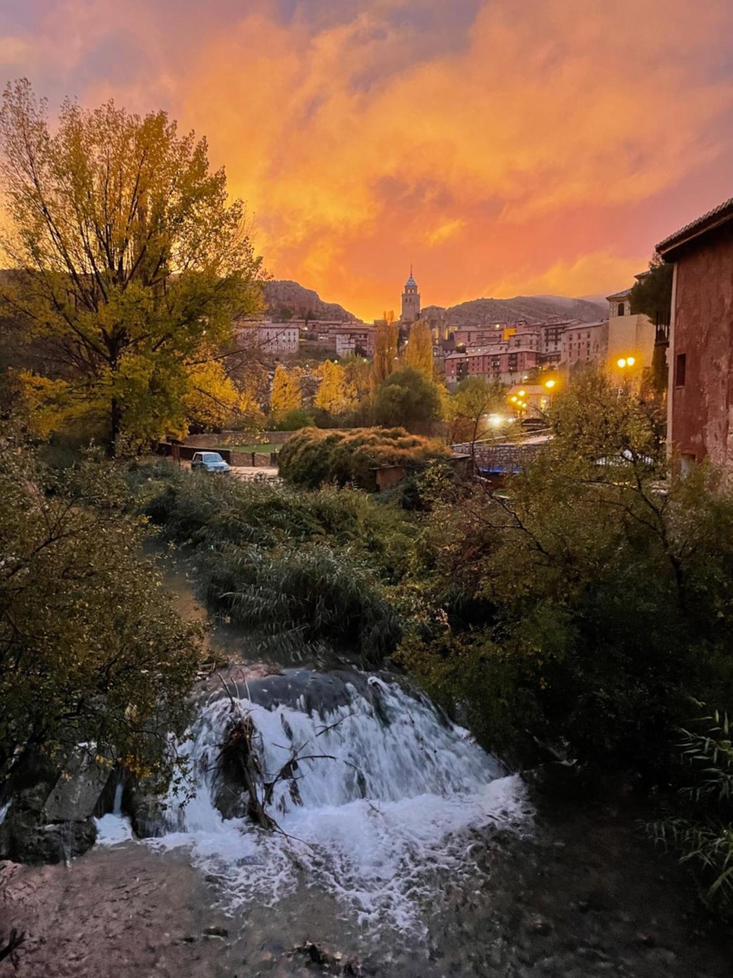 Apartamento Abuhardillado Albarracín Buitenkant foto